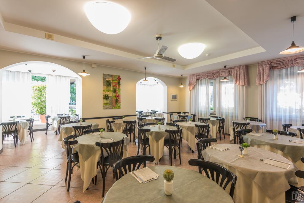 B&B Hotel Souvenir Cesenatico Buitenkant foto