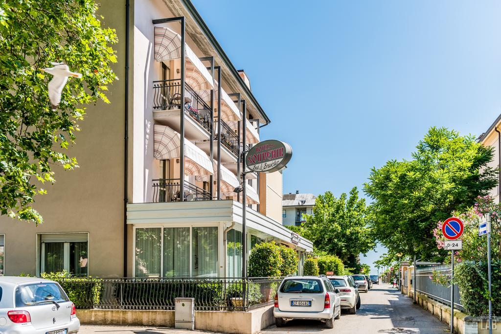 B&B Hotel Souvenir Cesenatico Buitenkant foto
